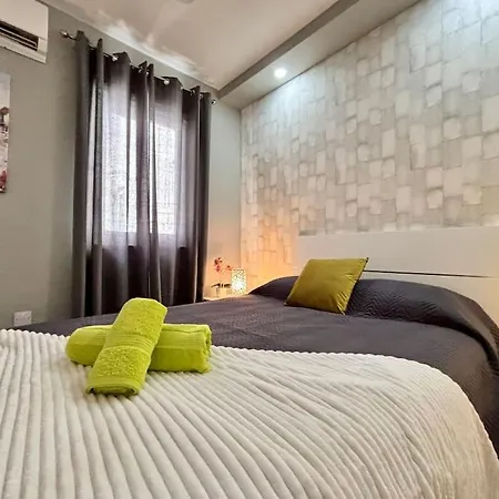 Elegant 2 Bedroom Penthouse St Julians Stj110 Saint Julian's