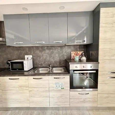 Elegant 2 Bedroom Penthouse St Julians Stj110