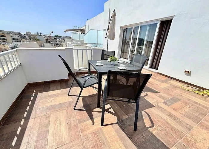 아파트 Elegant 2 Bedroom Penthouse St Julians Stj110 *