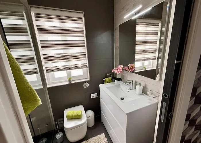 Elegant 2 Bedroom Penthouse St Julians Stj110 Saint Julian's