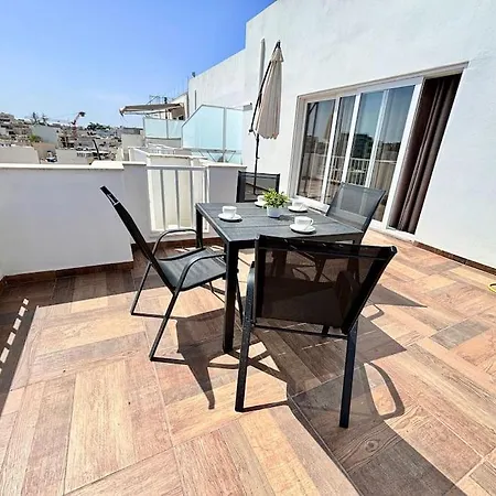Lejlighed Elegant 2 Bedroom Penthouse St Julians Stj110 *