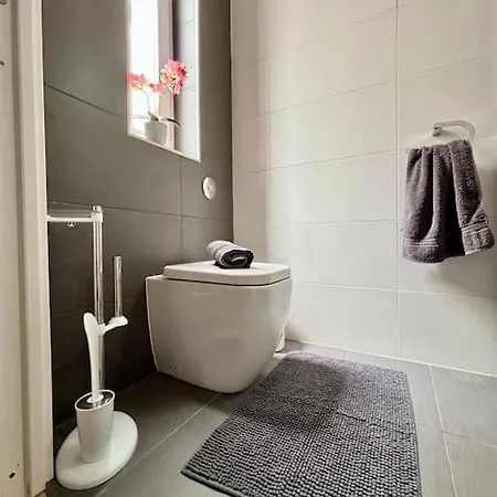 Lejlighed Elegant 2 Bedroom Penthouse St Julians Stj110